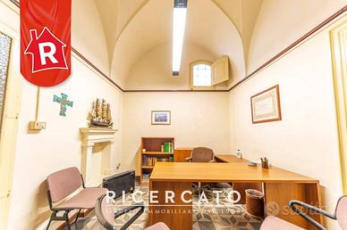 Soluzione indipendente nel centro storico di Tugli