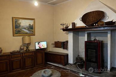 Casa in pietra con giardino 200 mq - Lago d'Orta