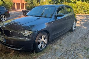 Bmw serie 1 e87  143cv 