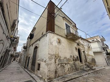 CASA INDIPENDENTE A CANOSA DI PUGLIA