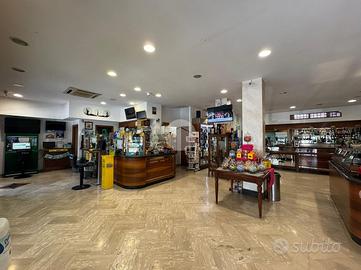 Locale commerciale a quarto