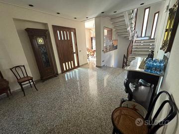 Rif.RI86| villa catanzaro
