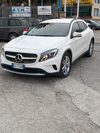 Mercedes-benz GLA 220 d 4Matic Automatic Executive