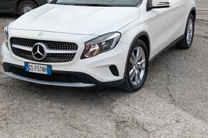 Mercedes-benz GLA 220 d 4Matic Automatic Executive