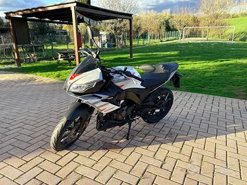 aprilia tuono 125