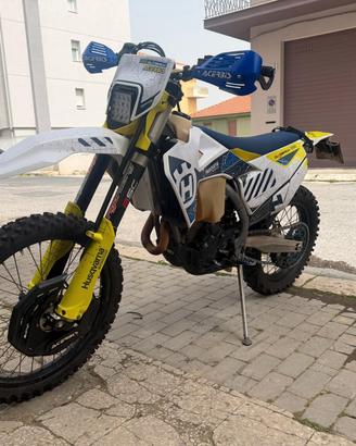 Husqvarna FE 250-2022