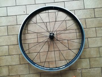 Ruota anteriore mozzo Shimano Dura ace