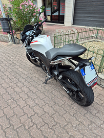 Aprilia Tuono 125