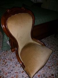 Coppia di poltrone da camera