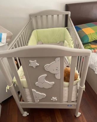 Lettino Pali per bambino con materasso incluso