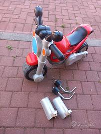 Moto cavalcabile ducati