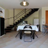 CASA SEMINDIPENDENTE A CAMPLI