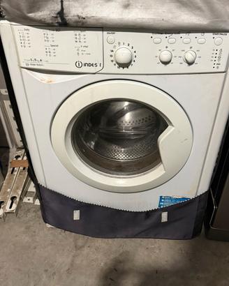 Lavatrice indesit