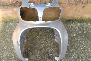 Carena anteriore Suzuki Burgman 650 esecutivo