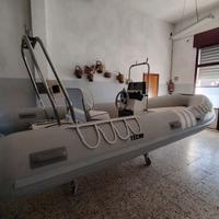 Tecno gommone