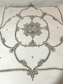 Copriletto seta e tombolo