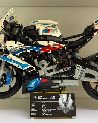 Lego Technic 42130 BMW M 1000 RR