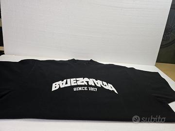 T- shirt Balenciaga ® 