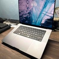 MacBook Pro 16”  M2 Pro – 32GB RAM – 1TB SSD