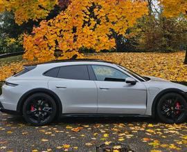 PORSCHE Taycan Cross Turismo 4S