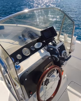 Permuto con cabinato Barca Ranieri + Carrello