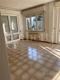 Appartamento Vezzano Ligure [Cod. rif 3218570VRG]