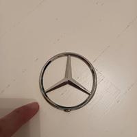 Stemma Mercedes-Benz
