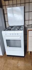 Cucina Ariston a gas 4 fuochi e forno