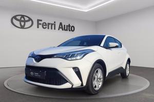 TOYOTA C-hr 1.8h active e-cvt