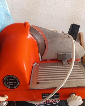 Affettatrice Vintage OMRE Quick Mill anni ’60 – Ar