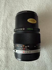 Olympus Zuiko 135mm F3.5 con custodia