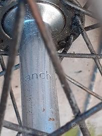 Ruote per bici bianchi da 28" freni a bacchetta