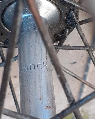 Ruote per bici bianchi da 28" freni a bacchetta