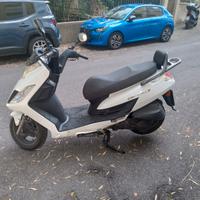 Dink 200i bianco motore nuovo km zero