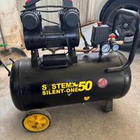 Compressore Stanley Silent System-One 50 – non fun