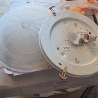 Coppia plafoniere 30 e 40 cm di diametro.