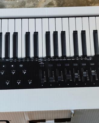 tastiera m audio oxigen 49