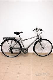 Buciclette da passeggio per lui e lei