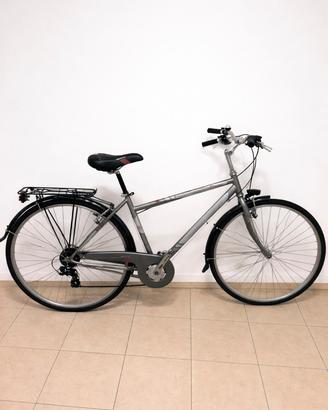 Buciclette da passeggio per lui e lei