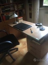 Scrivania moderna + poltrona