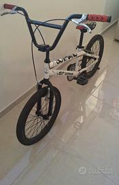 Bicicletta BMX