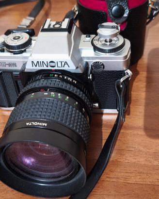 Minolta XG-M + Obiettivo Zoom MD 35-70mm 
