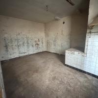 Appartamento da ristrutturare