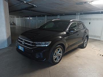 T-roc R-Line 1.5 150 cavalli immatricolata a dicem