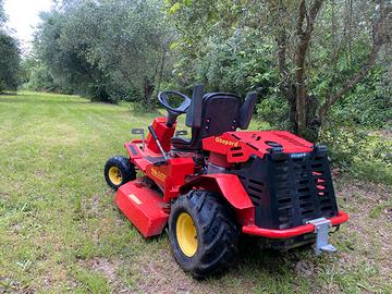 Trattorino trinciaerba 23 cv caron