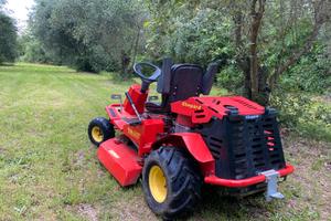 Trattorino trinciaerba 23 cv caron