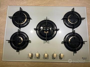 Piano cottura Hotpoint Ariston 5 fuochi