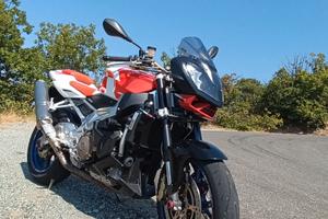 Aprilia Tuono 1000 R 