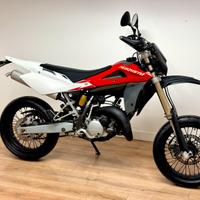 Husqvarna super motard 125 2t