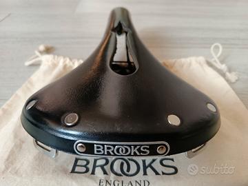 sella Brooks B17 Carved